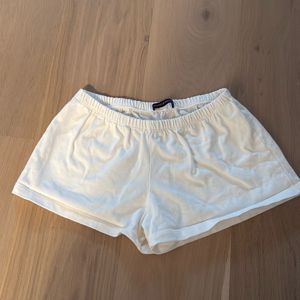 Brandy Melville white shorts